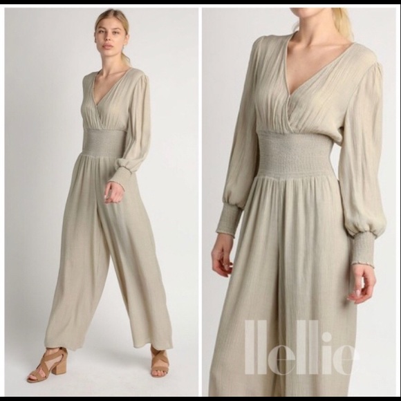 ♥️1 left♥️ Anthropologie Stacy wide leg jumpsuit - Picture 3 of 6